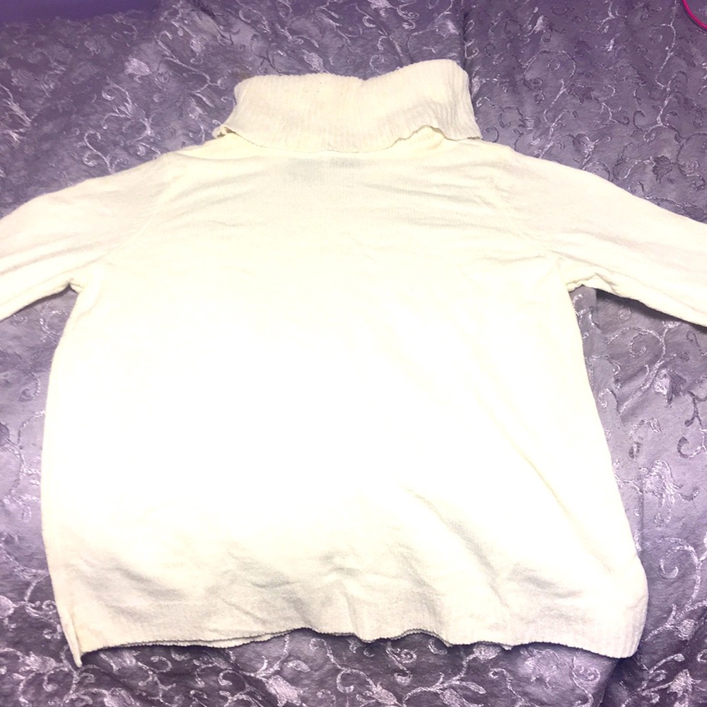 Turtle Neck Sweater New!!!!